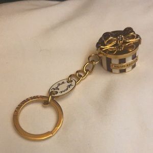 Henri Bendel key ring